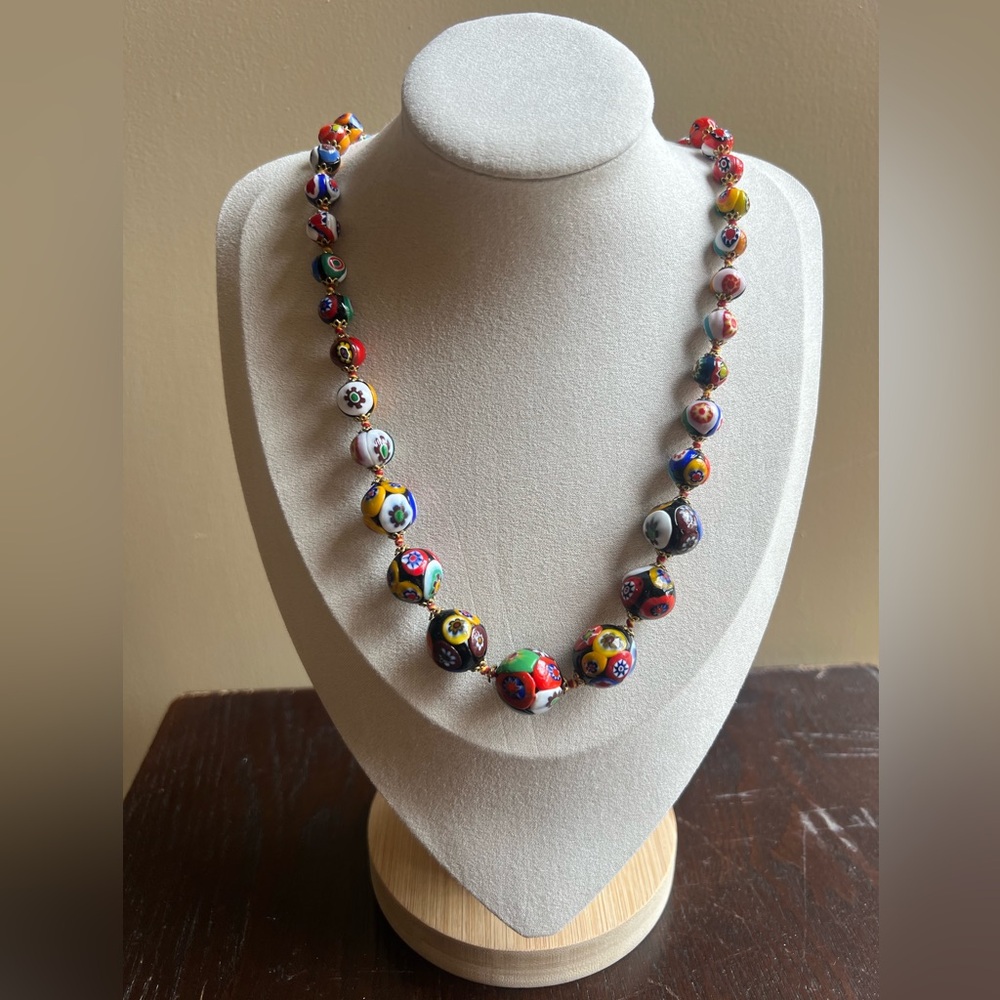 Vintage Venetian Murano Milleflori Glass Bead Necklace
